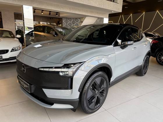 VOLVO EX30 69 KW ELÉTRICO CROSS COUNTRY